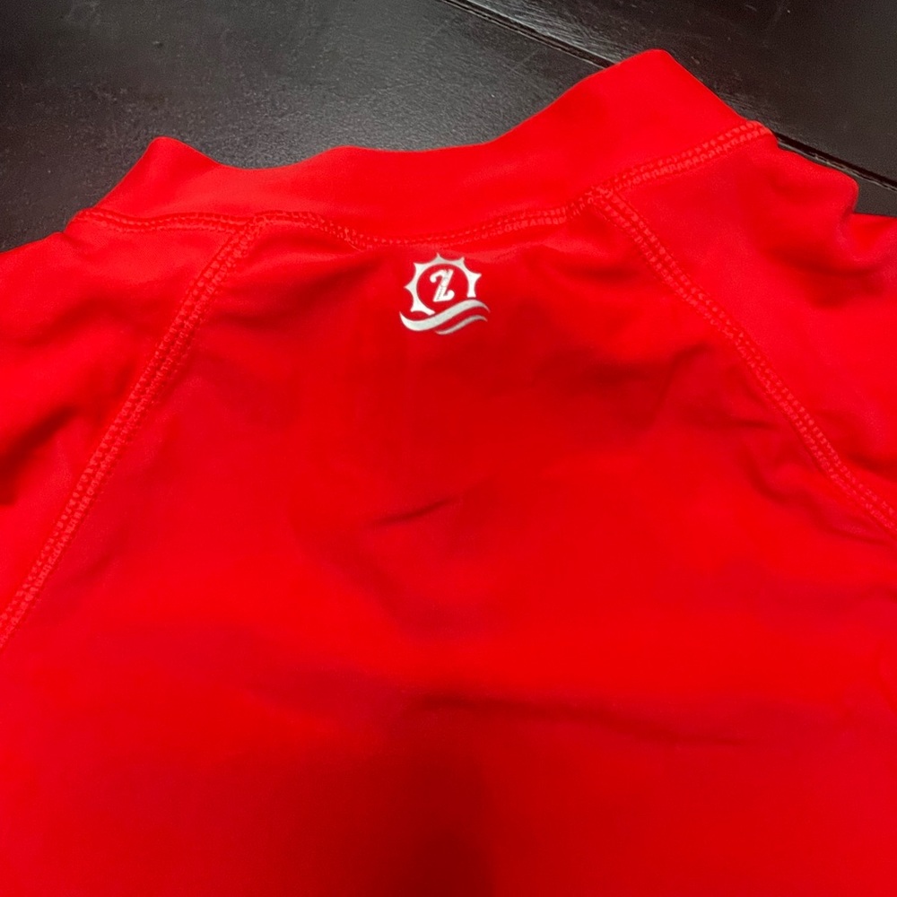 Swimzip Rash Guard UPF 50 Vibrant Red Zip-Up Jacket - Picture 5 of 6